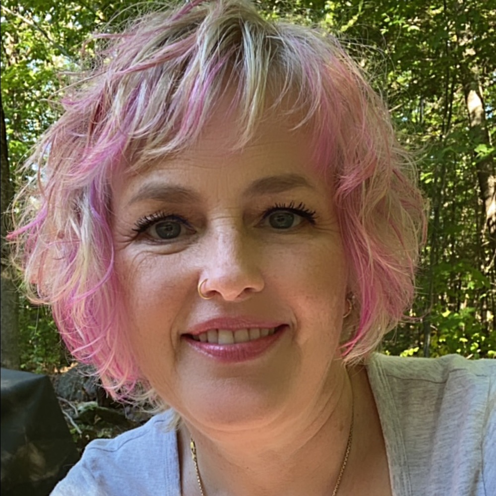 Meet your Posher, Melissa